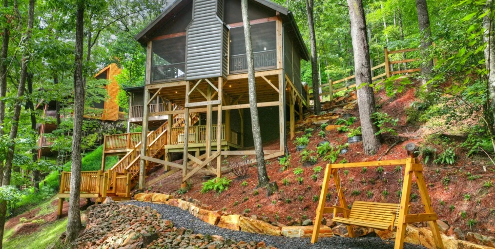 Ellijay The Goathouse Exterior