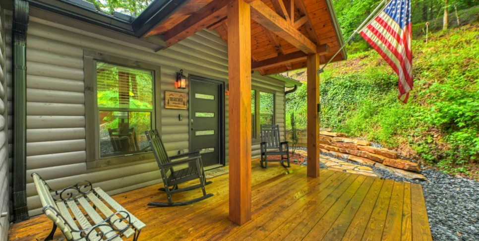 Ellijay The Goathouse Exterior