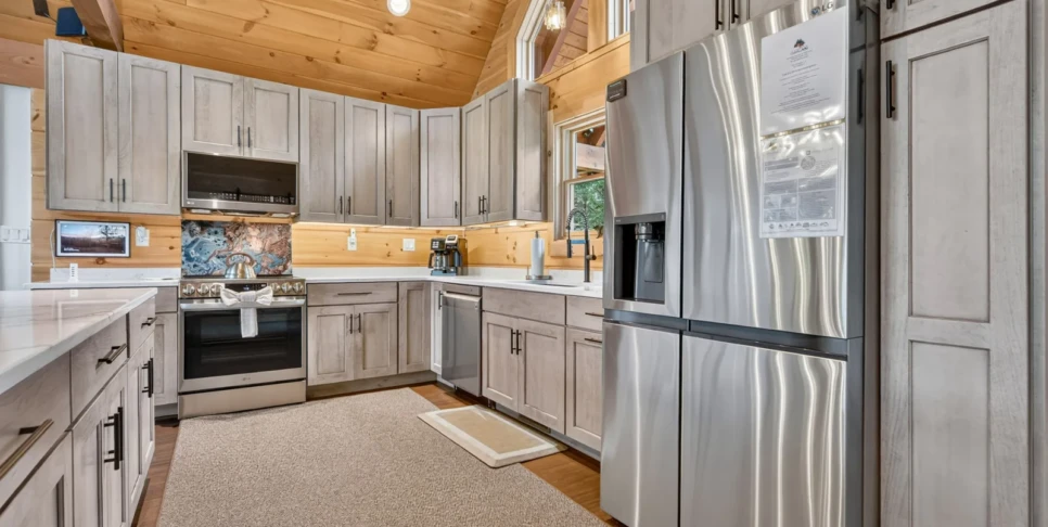 Blue Ridge Retreat On Wolf Creek Kitchen