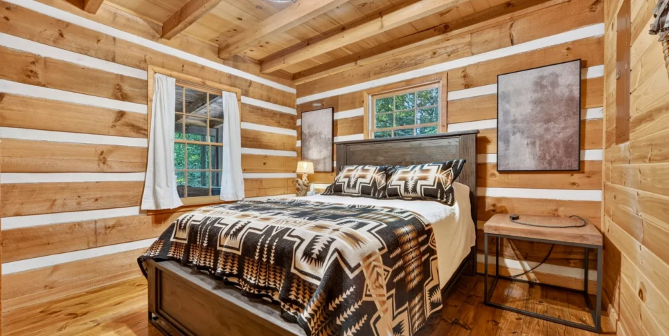 Blue Ridge Deer Haven Bedroom