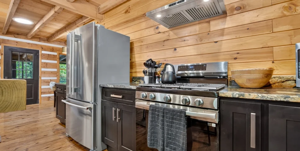 Blue Ridge Deer Haven Kitchen