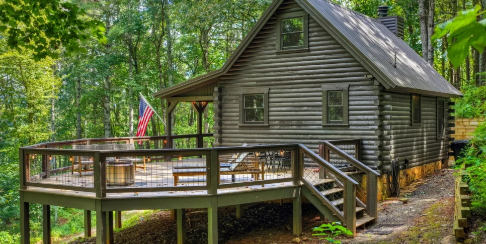 Blue Ridge Piney Mountain Perch Exterior