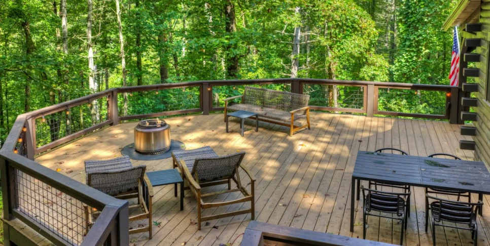 Blue Ridge Piney Mountain Perch Exterior